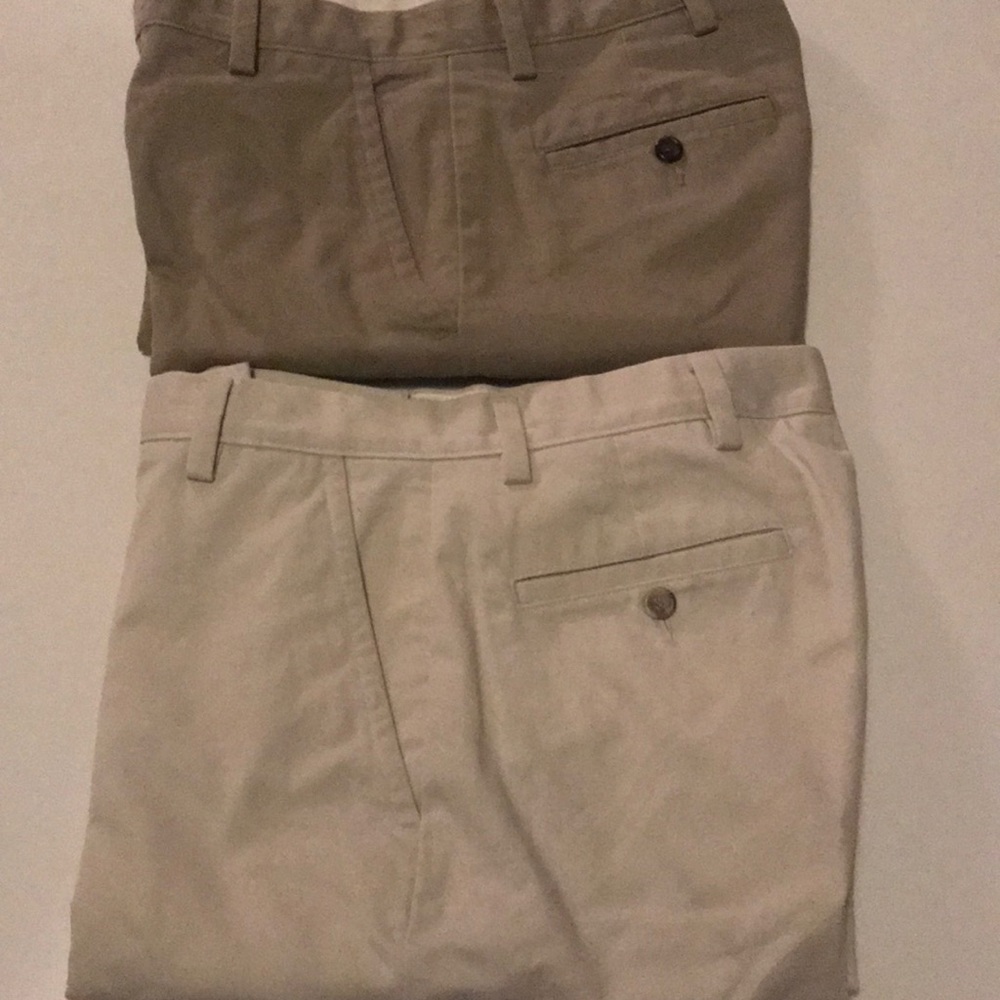 30x32 Dockers Khaki pants